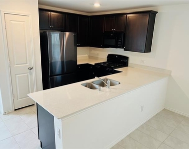 3401 Harper Street - Photo Thumbnail 1