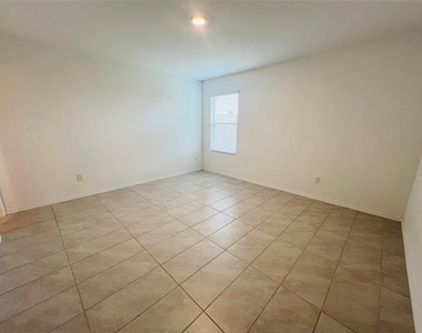 3401 Harper Street - Photo Thumbnail 7
