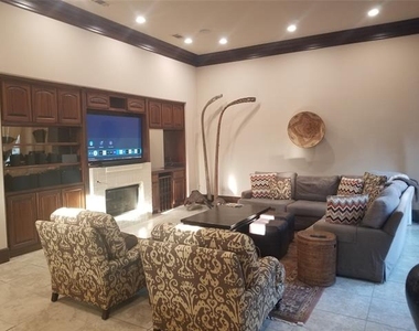 3783 W 5th Street - Photo Thumbnail 10