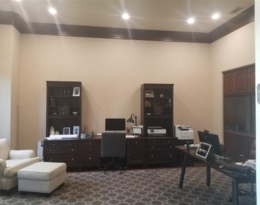 3783 W 5th Street - Photo Thumbnail 15