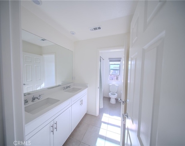558 Pablo Rd - Photo Thumbnail 15