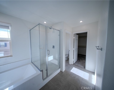 558 Pablo Rd - Photo Thumbnail 17