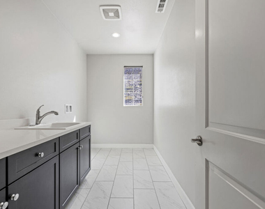 24220 Sterling Ranch Road - Photo Thumbnail 26