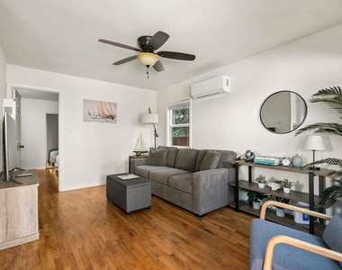 1453 Thomas Ave - Photo Thumbnail 10
