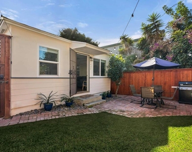 1453 Thomas Ave - Photo Thumbnail 20
