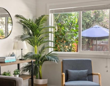 1453 Thomas Ave - Photo Thumbnail 11