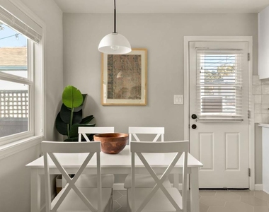 1453 Thomas Ave - Photo Thumbnail 1