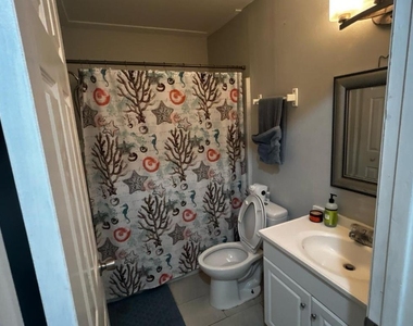 2289 Se Seamist Street - Photo Thumbnail 7