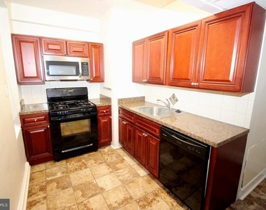 7876 Spring Avenue - Photo Thumbnail 11