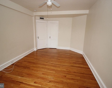 7876 Spring Avenue - Photo Thumbnail 3