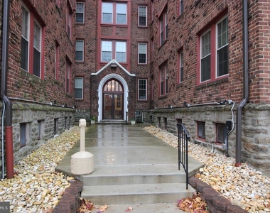 7876 Spring Avenue - Photo Thumbnail 18