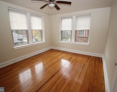 7876 Spring Avenue - Photo Thumbnail 4