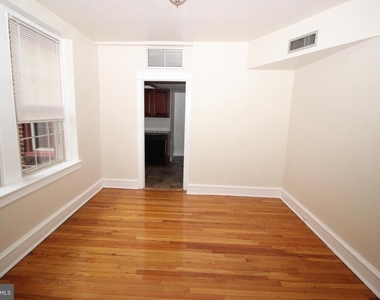 7876 Spring Avenue - Photo Thumbnail 7