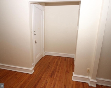 7876 Spring Avenue - Photo Thumbnail 14