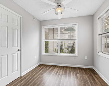 2100 Wolftech Lane - Photo Thumbnail 14
