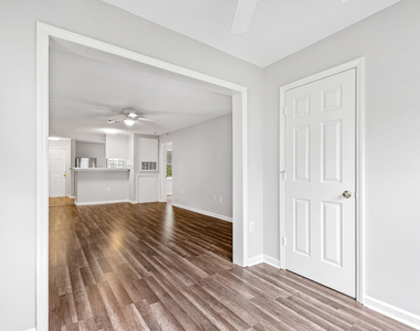 2100 Wolftech Lane - Photo Thumbnail 13