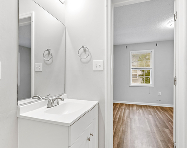 2100 Wolftech Lane - Photo Thumbnail 37
