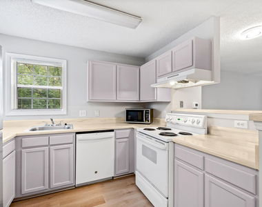 2100 Wolftech Lane - Photo Thumbnail 6
