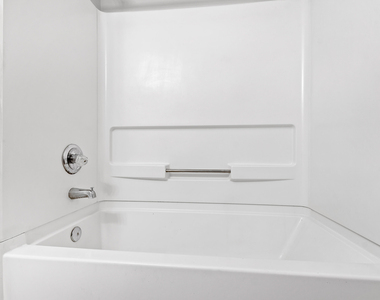 2100 Wolftech Lane - Photo Thumbnail 23