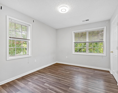 2100 Wolftech Lane - Photo Thumbnail 34