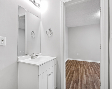 2100 Wolftech Lane - Photo Thumbnail 22