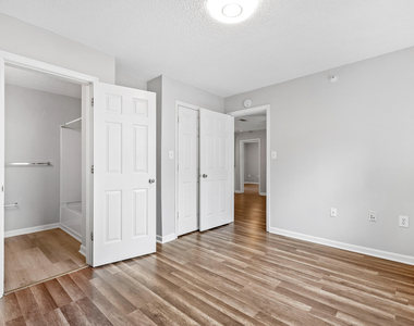 2100 Wolftech Lane - Photo Thumbnail 25