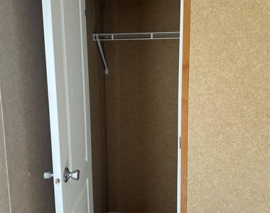 1412 Austin Street - Photo Thumbnail 4