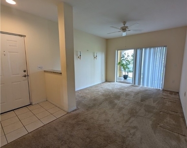 6481 Aragon Way - Photo Thumbnail 3