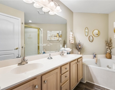 11261 Jacana Court - Photo Thumbnail 21