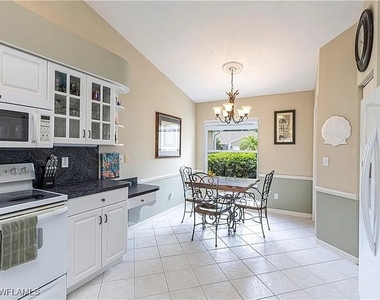 5595 Greenwood Circle - Photo Thumbnail 20