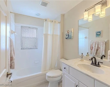 5595 Greenwood Circle - Photo Thumbnail 14