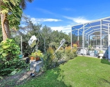 27196 Belle Rio Drive - Photo Thumbnail 20