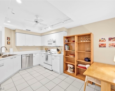 2864 Mizzen Way - Photo Thumbnail 12