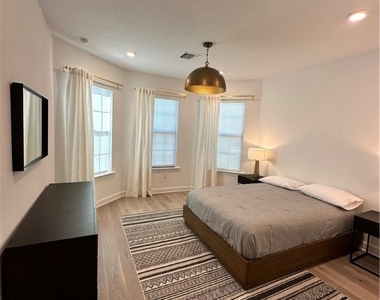 9260 Cormorant Drive - Photo Thumbnail 23