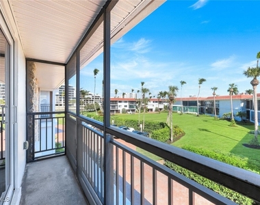 2211 Gulf Shore Boulevard N - Photo Thumbnail 16
