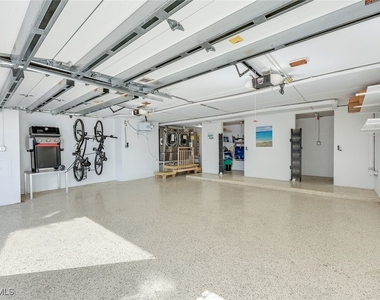 2211 Gulf Shore Boulevard N - Photo Thumbnail 18