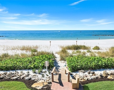 2211 Gulf Shore Boulevard N - Photo Thumbnail 22