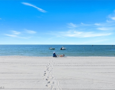 2211 Gulf Shore Boulevard N - Photo Thumbnail 17