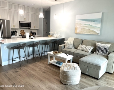 833 Paddleboard Court - Photo Thumbnail 5