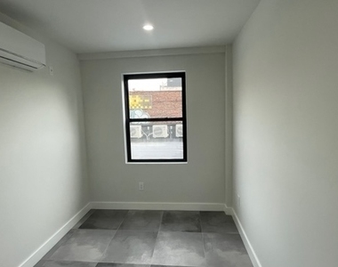 237 Utica Avenue - Photo Thumbnail 8