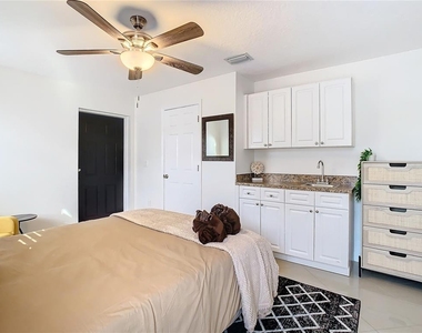 2907 W Arch Street - Photo Thumbnail 31