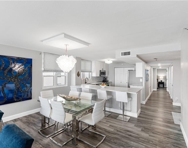 97 Sunset Drive - Photo Thumbnail 8