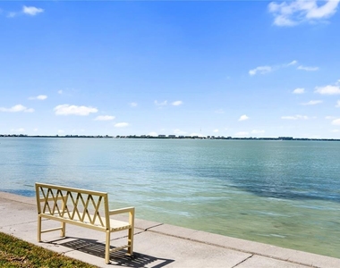 97 Sunset Drive - Photo Thumbnail 38