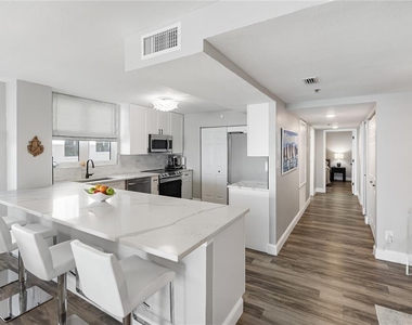 97 Sunset Drive - Photo Thumbnail 2