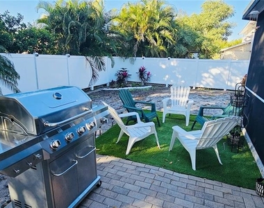 2068 Preymore Street - Photo Thumbnail 12