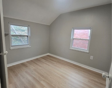 50 Wenzell Pl - Photo Thumbnail 17