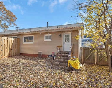 1040 Herndon Street Nw - Photo Thumbnail 24