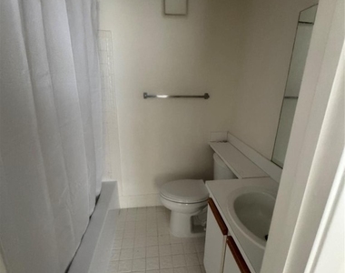 2845 Ne 15th Street - Photo Thumbnail 7