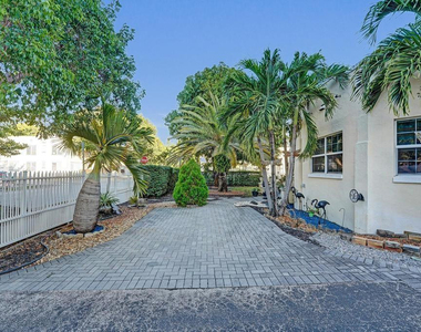 2000 Jackson Street - Photo Thumbnail 2