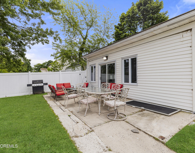 297 Highland Avenue - Photo Thumbnail 29